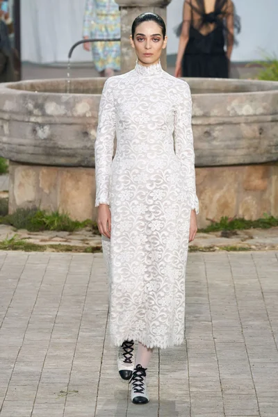 Look 36